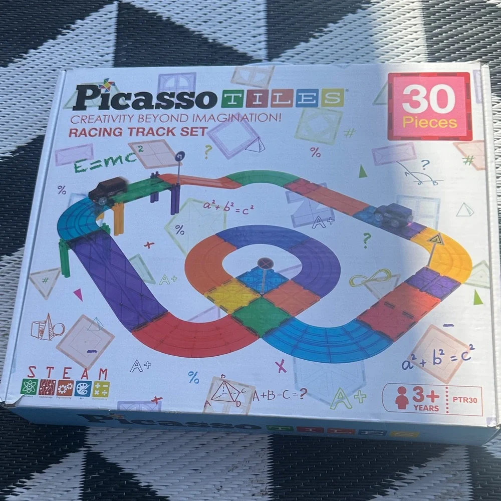 30-Piece Racing Track Set - Multicolor - Picture 1 of 5